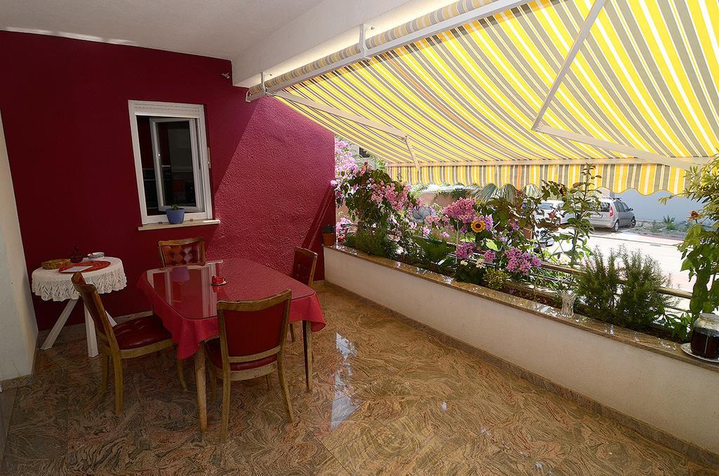 Apartamento Maslov Makarska Exterior foto