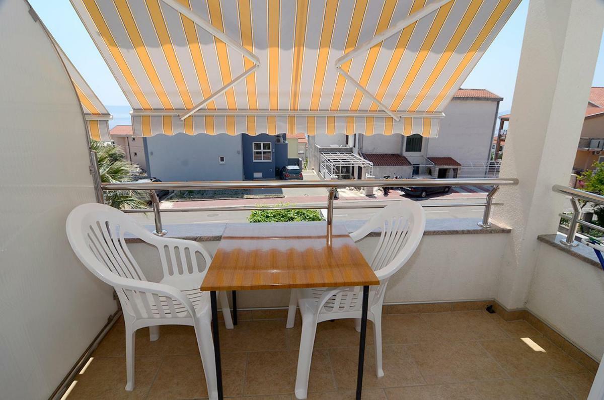Apartamento Maslov Makarska Exterior foto